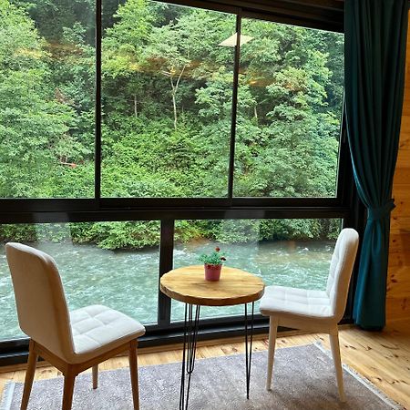 Kiana Bungalov Bed & Breakfast Ardesen Bagian luar foto