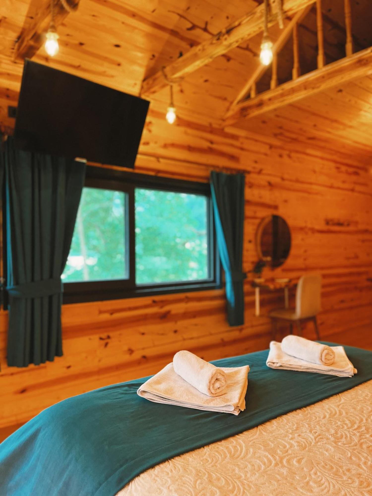 Kiana Bungalov Bed & Breakfast Ardesen Ruang foto