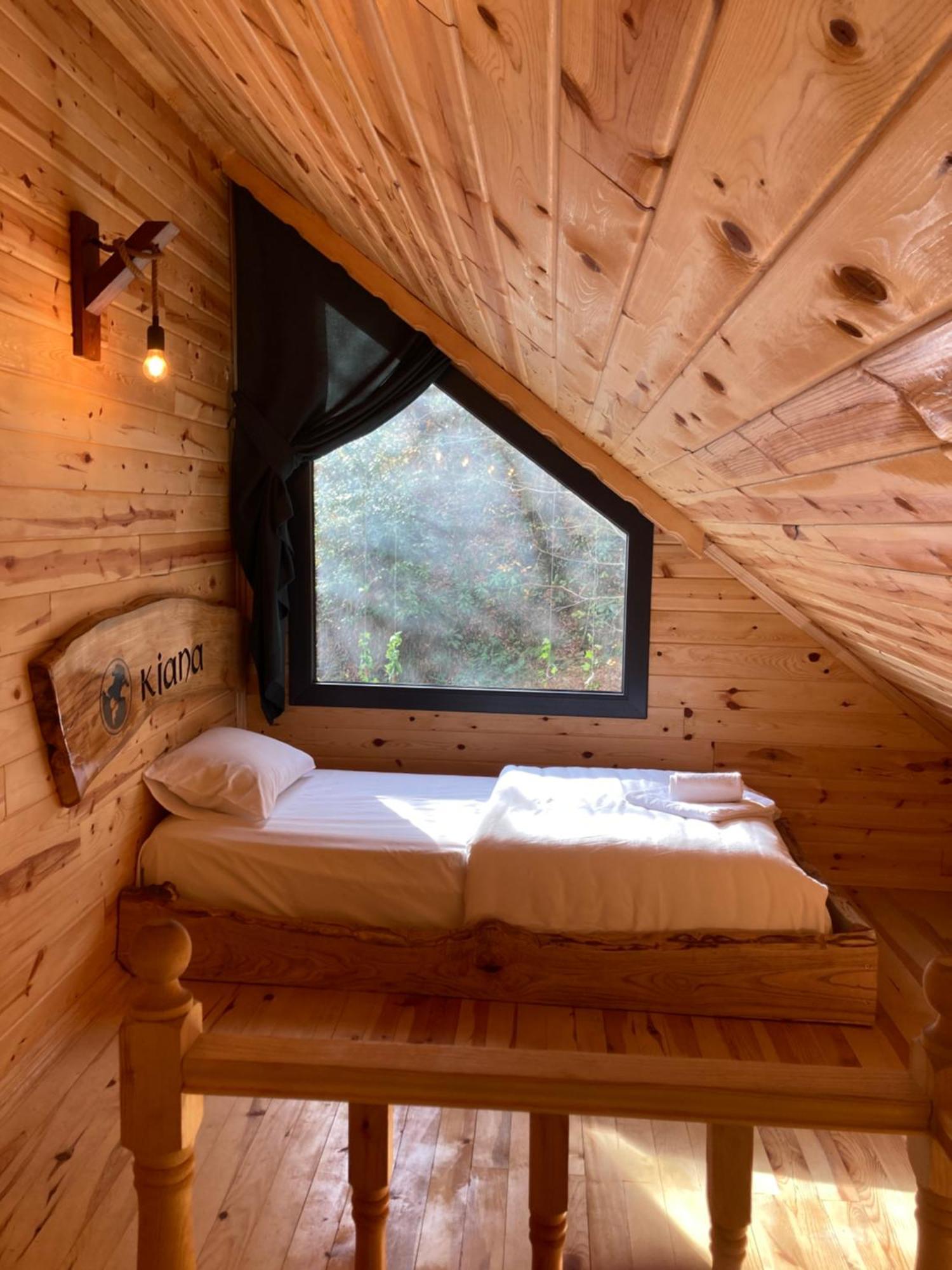 Kiana Bungalov Bed & Breakfast Ardesen Ruang foto