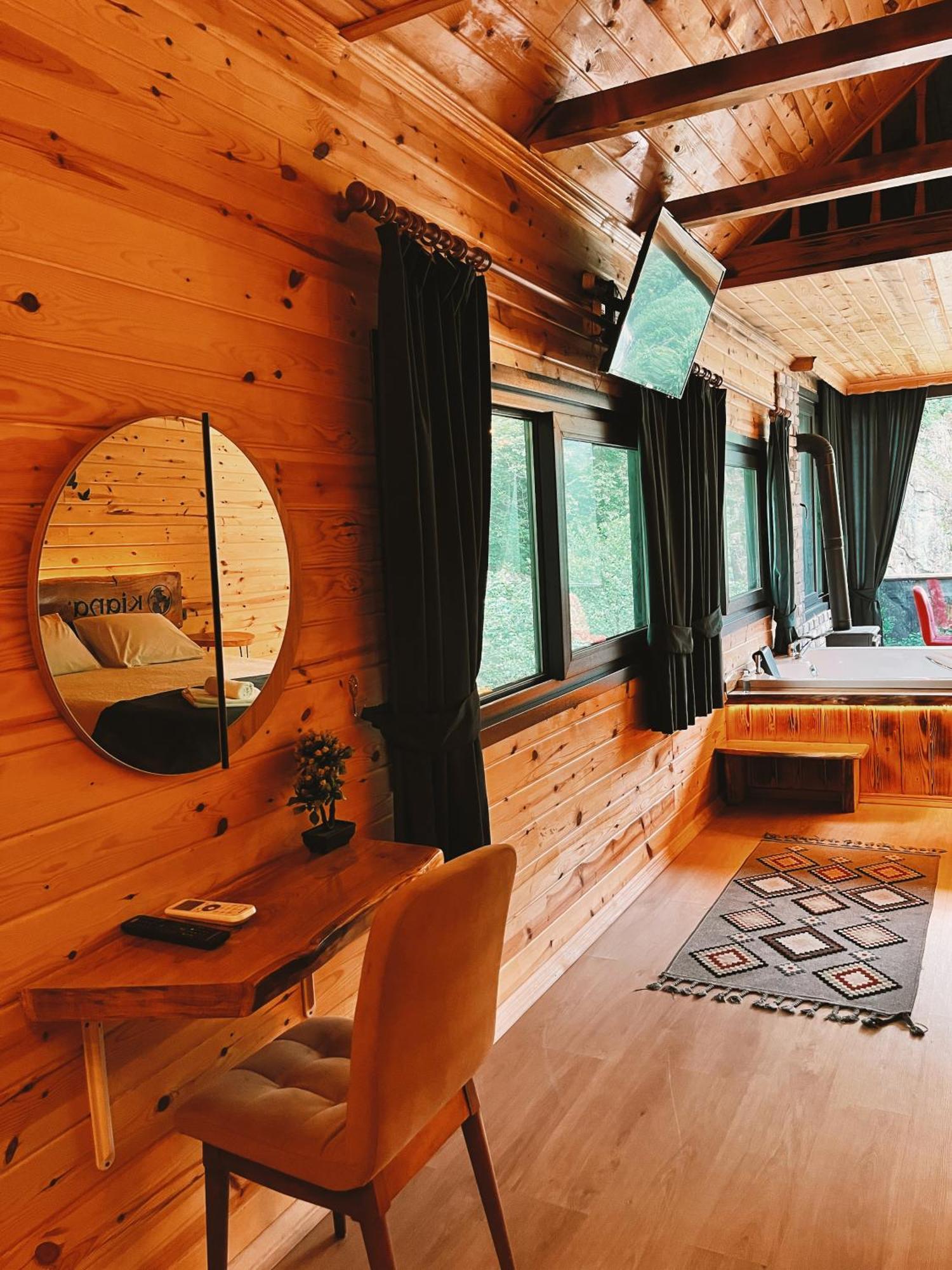 Kiana Bungalov Bed & Breakfast Ardesen Ruang foto